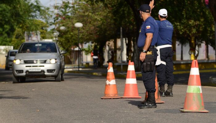 Prefeitura de Limoeiro organiza trabalhos da Guarda Municipal e inicia diálogo com Mototaxistas