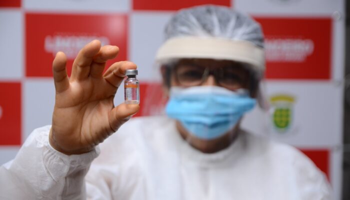 Limoeiro inicia vacinação contra Covid-19