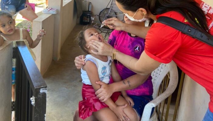 Limoeiro vivencia Dia D da Campanha Nacional de Vacinação contra Poliomielite e de Multivacinação para atualização da Caderneta Vacinal