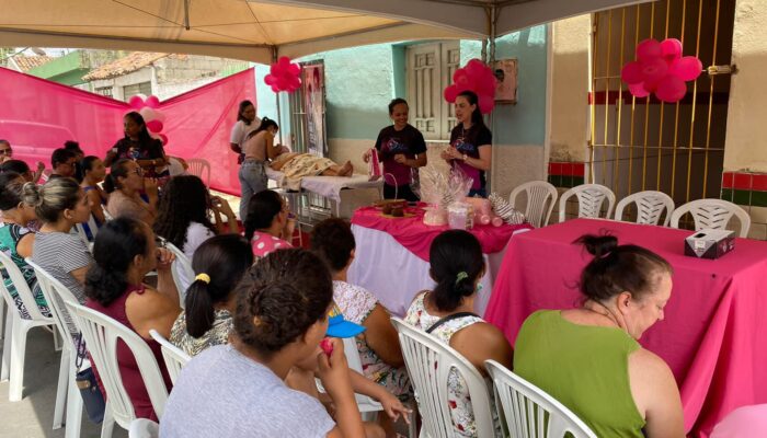 Unidades Básicas de Saúde de Limoeiro vivenciam campanha Outubro Rosa