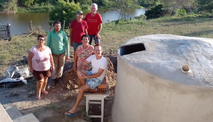 Projeto Semeando Agroecologia: Prefeitura de Limoeiro, Serta e Codesul constroem primeira cisterna