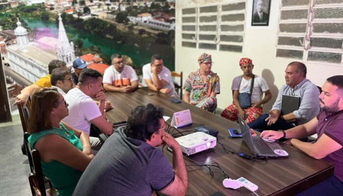 Conselho Municipal de Cultura de Limoeiro se reúne para analisar recursos disponíveis na Lei Paulo Gustavo
