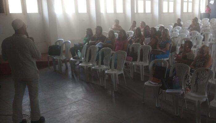 Prefeitura de Limoeiro e Comitê Egbé Axé Limoeiro promovem oficina pedagógica antirracista na FACAL