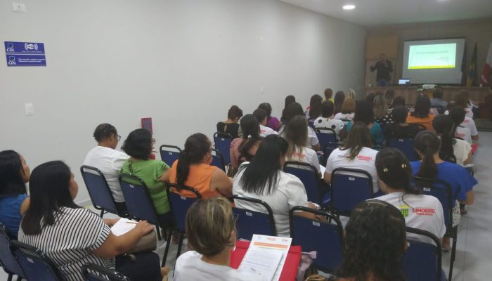 Secretaria de Educação e Esportes promove Aula Magna do Curso de Atualização em Gestão Escolar de Limoeiro