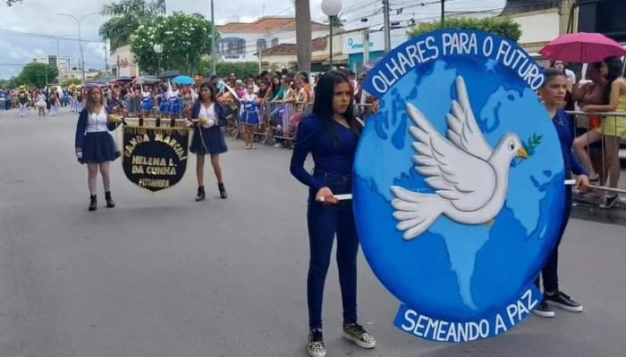 Desfiles cívicos da Semana da Pátria transmitem mensagens de paz, democracia, liberdade e soberania nacional a comunidades urbanas e rurais de Limoeiro
