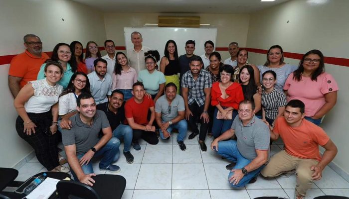 Limoeiro recepciona novos profissionais do Programa Mais Médicos